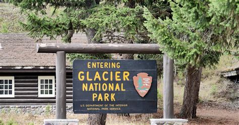 American Travel Journal: Polebridge and Polebridge Entrance - Glacier ...