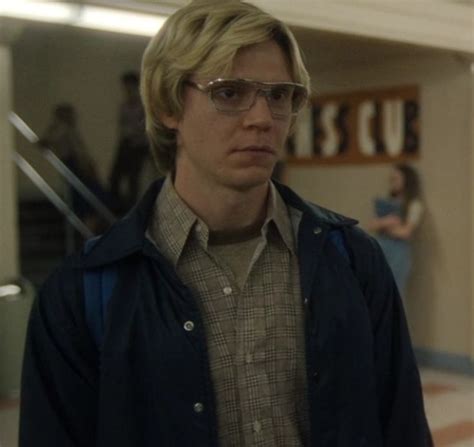 Evan Peters As Jeffrey Dahmer Jeffrey Dahmer Evan Peters Evan