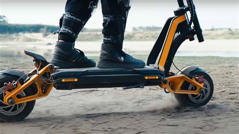 InMotion RS Ultra High Performance E Scooter Is Up On Kickstarter