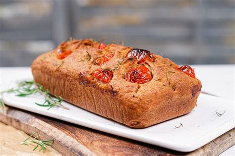 Vollkornbrot Mit Cherry Tomaten Einfach Lecker Und Sehr Gesund