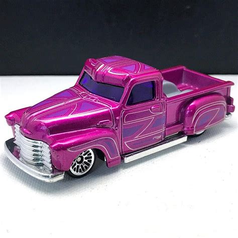 Hot Wheels Chevy La Troca Rosa Branca E Preta Novidades Shopee Brasil