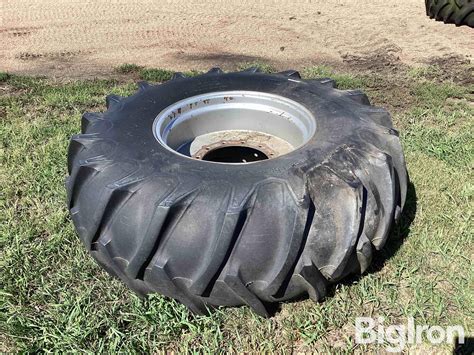 Firestone Traction Field Road 23 1 30 Combine Tire BigIron Auctions