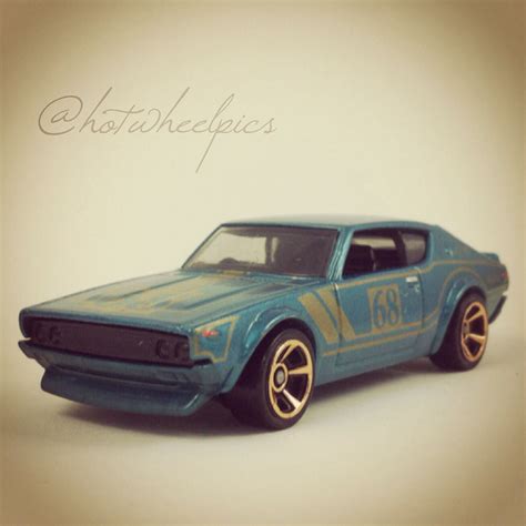 Nissan Skyline GT R Hot Wheels HW City Nightburnerz Hotwheels Toys Hot Wheels
