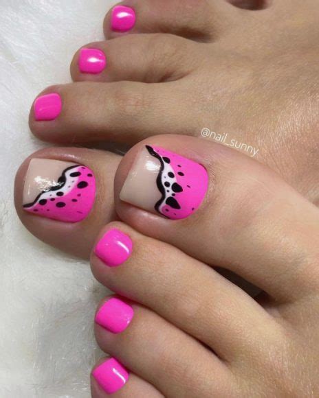 40 Trendy Pedicure Designs 2022 Magenta Pink Pedicure