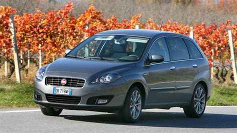 Fiat Croma Mjt Dynamic Eco Foto E Immagini Esclusive Archivio