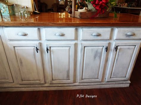 Distressing Cabinets To Create A Unique Look Home Cabinets