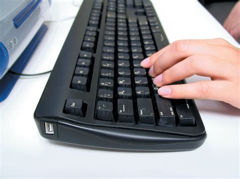 Matias Half Qwerty Keyboard Press Kit