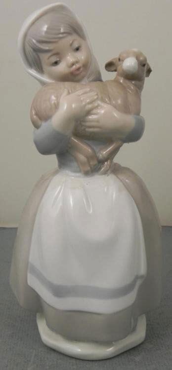 Lladro Nao Porcelain Figurine 120 Girl With Lamb Lot 550050