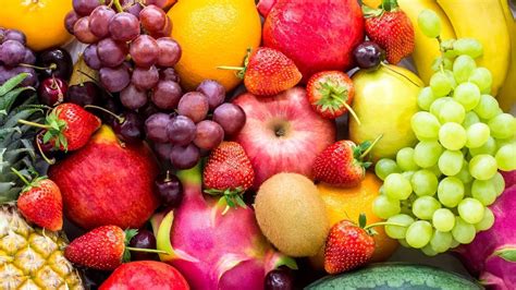 Estas son las frutas que menos azúcar contienen y serán ideales para un