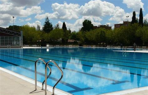 Más de 170 000 personas disfrutarán este verano de las piscinas de la