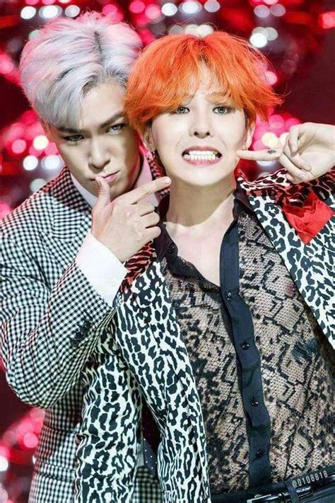 Nh Ng C P I Nam Nam C C Hot C A Showbiz H N To N Trai P C C Ph M Th N Thi T V I Nhau T