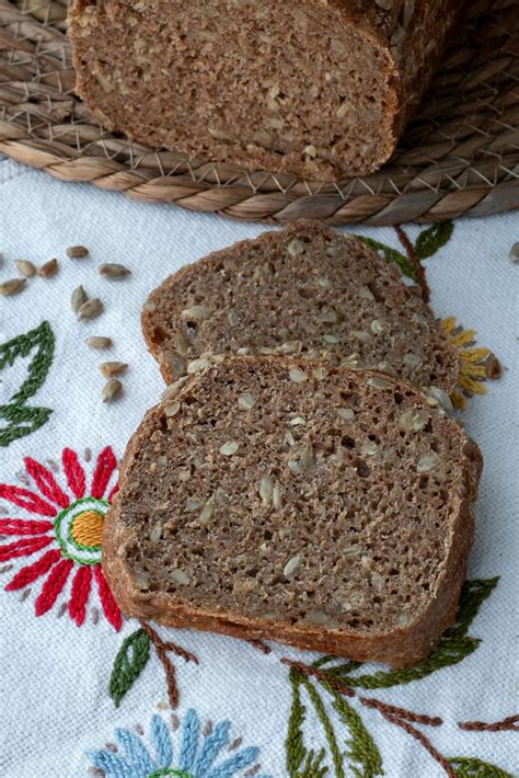 Ražani hljeb sa sjemenkama suncokreta Birajmo zdravije