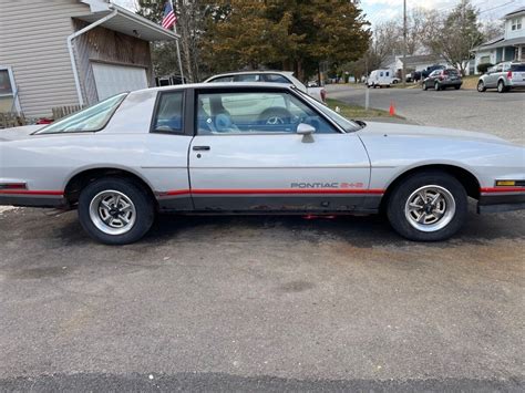 1986 Pontiac Passenger Side Barn Finds