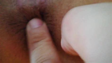 Vidéos porno gratuites Doigtage anal xHamster