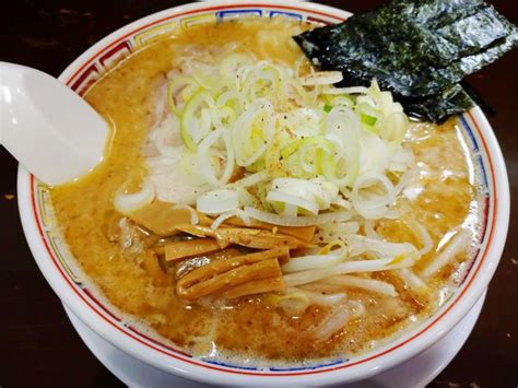 『山椒白湯（850円）＋ワンタン（170円）』丸中華そばのレビュー ラーメンデータベース