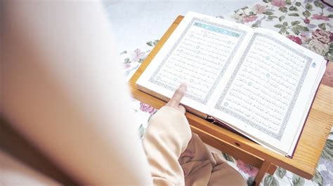 Contoh Bacaan Naql Dalam Al Quran Dan Hukum Tajwidnya