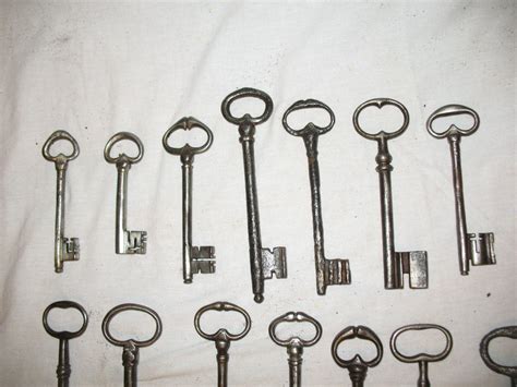 Proantic Wrought Iron Keys From The 16th To 18th Century Important Co