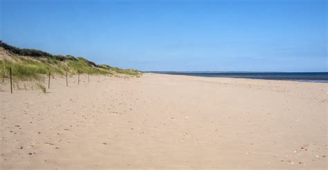 Best Beaches in PEI for Families • Wanderlust with Kids