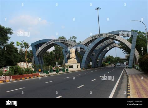 Noida Entry Gate Hi Res Stock Photography And Images Alamy