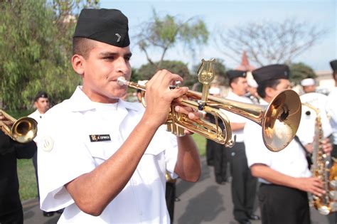 Marina de Guerra del Perú convoca a concurso de asimilación para