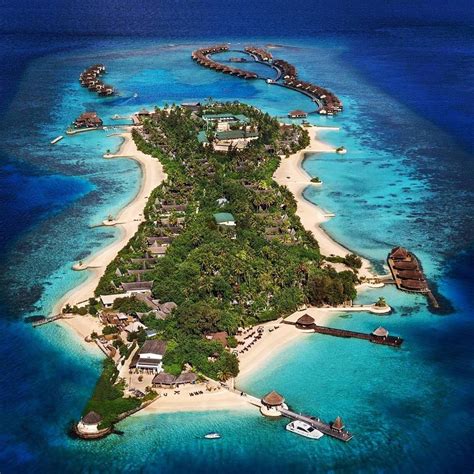 Jumeirah Vittaveli Maldives From The Air | Five Star Alliance