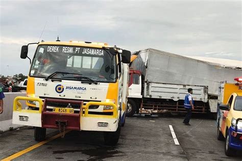 Foto Kronologi Kecelakaan Bus Angkut Pelajar Di Tol Pandaan Malang