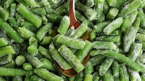 How To Make Frozen Green Beans Taste Good [9 Easy Ideas]