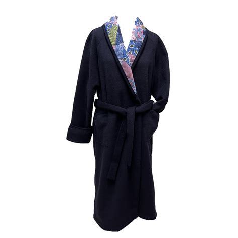 Robes De Chambre En Laines Des Pyr N Es Douces Et Confortables