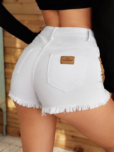 Shorts En Mezclilla Con Parche De Letra Bajo Crudo Really Cute