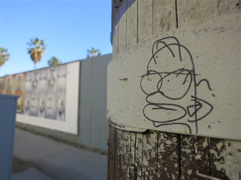 MELROSEandFAIRFAX: Homer Simpson Graffiti