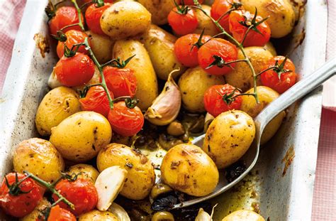 Mediterranean Potatoes Dinner Recipes Goodtoknow