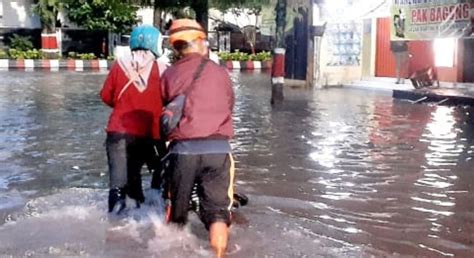 Aliran Drainase Buruk Sejumlah Wilayah Kabupaten Grobogan Diterjang