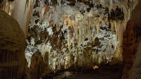 La cueva de un millón de años que se encuentra a solo una hora de