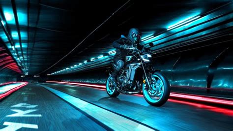 2024 YAMAHA MT 09 MT 09 SP Detaylı İncelemesi ve Özellikleri Tork