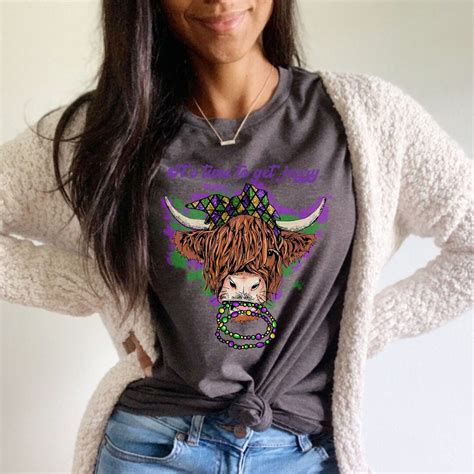 Mardi Gras Cow Parade Shirt Highland Cow Mardi Gras Shirt Purple