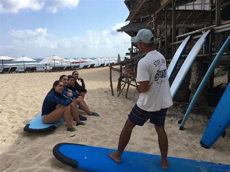 Uluwatu Clase De Surf Para Principiantes E Intermedios Getyourguide