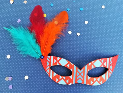 Masques De Carnaval En Papier Mach Peints Et D Cor S Artemio