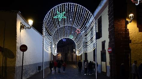 Paseando Por Las Calles De La Laguna En Navidad