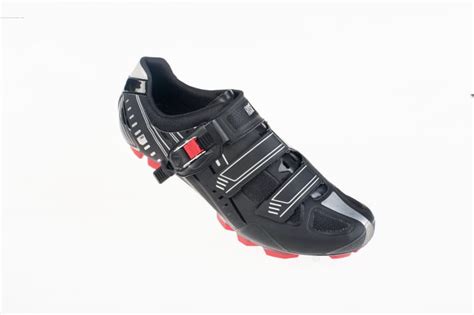 Paar Mtb Race Schuhe Im Gro En Vergleichstest Bike