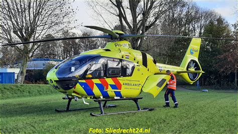 Lifeliner2 Ingezet Voor Een Reanimatie In Sliedrecht Traumaheli MMT Nl