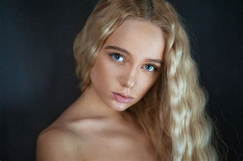 Women Maxim Maximov Blonde Blue Eyes Face Maria Popova Implied