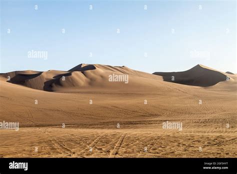 Sand Dunes In Huacachina Desert Ica Region Peru Stock Photo Alamy