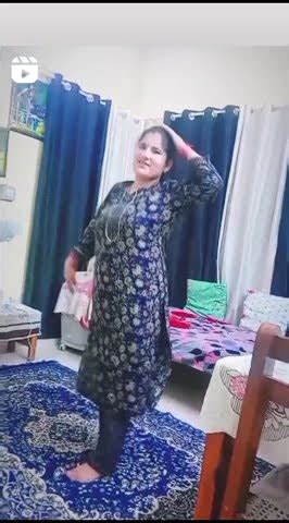 Meri Wife Ne Kiya Nepali Song Mein Dance Youtube