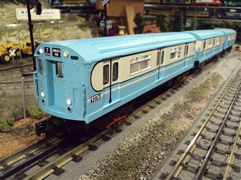 MTH RailKing O Gauge Subway R-36 World's Fair paint scheme. | Model ...