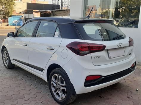 Hyundai Elite I Asta O Mahindra First Choice