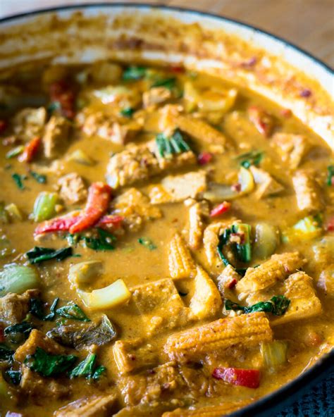 Vegan Thai Peanut Curry Six Hungry Feet Recipes