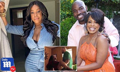 Niecy Nash Is Divorcing Her Husband Of 18 Years Amid Strain Over Tv Sex Scenes And Sexy Makeover