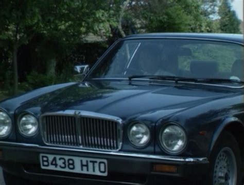 IMCDb Org 1985 Jaguar Sovereign 4 2 Series III In Boon 1986 1992