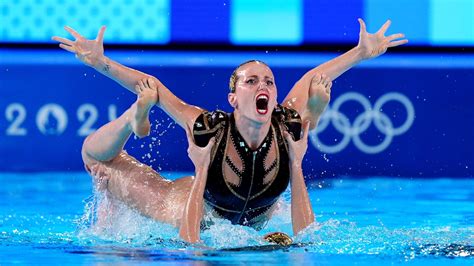 España brilla en la natación artística y regresa al podio olímpico 12