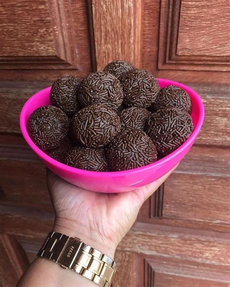 Faça uma renda extra e lucre muito a venda de brigadeiros gourmet